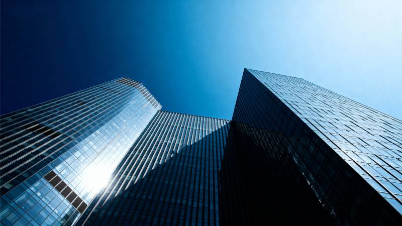 摩天大楼仰视图图片