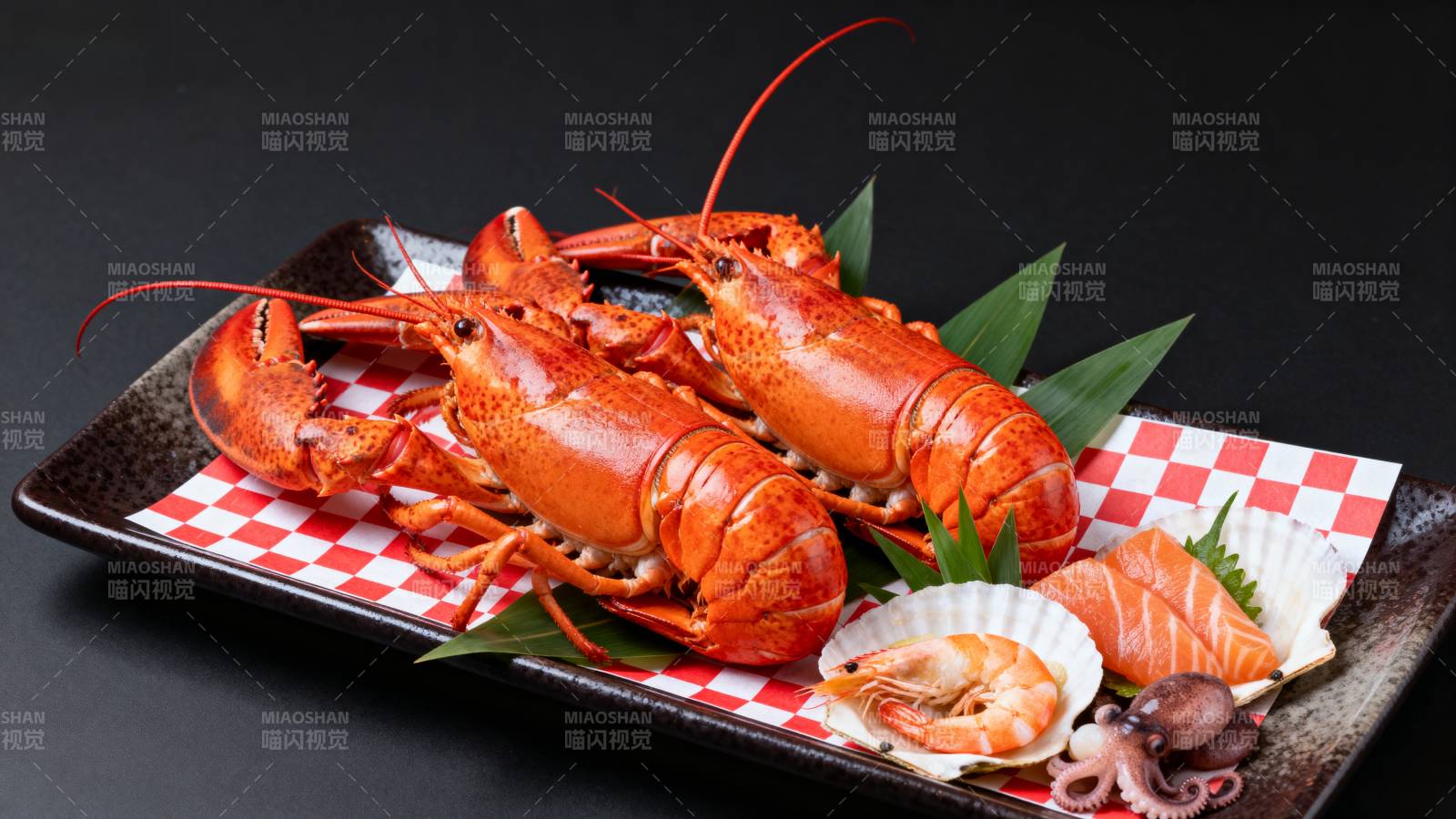 龙虾海鲜拼盘图片