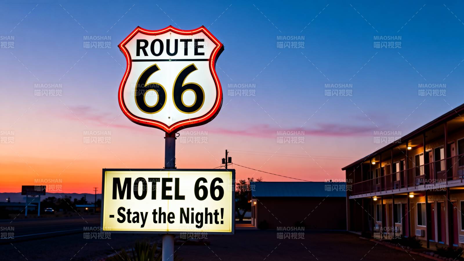 号公路旅店夜景图片