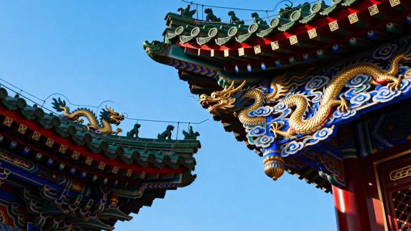 龙腾古殿檐角图片