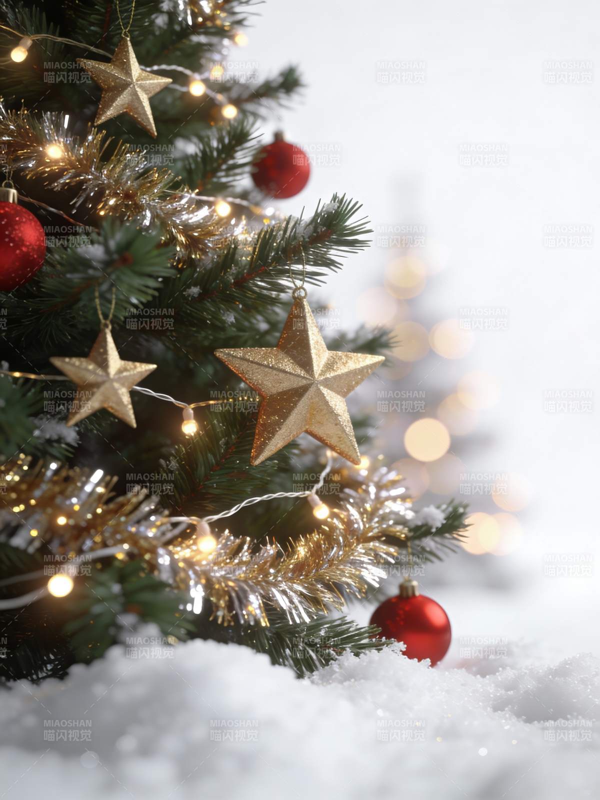 圣诞树雪景装饰图片
