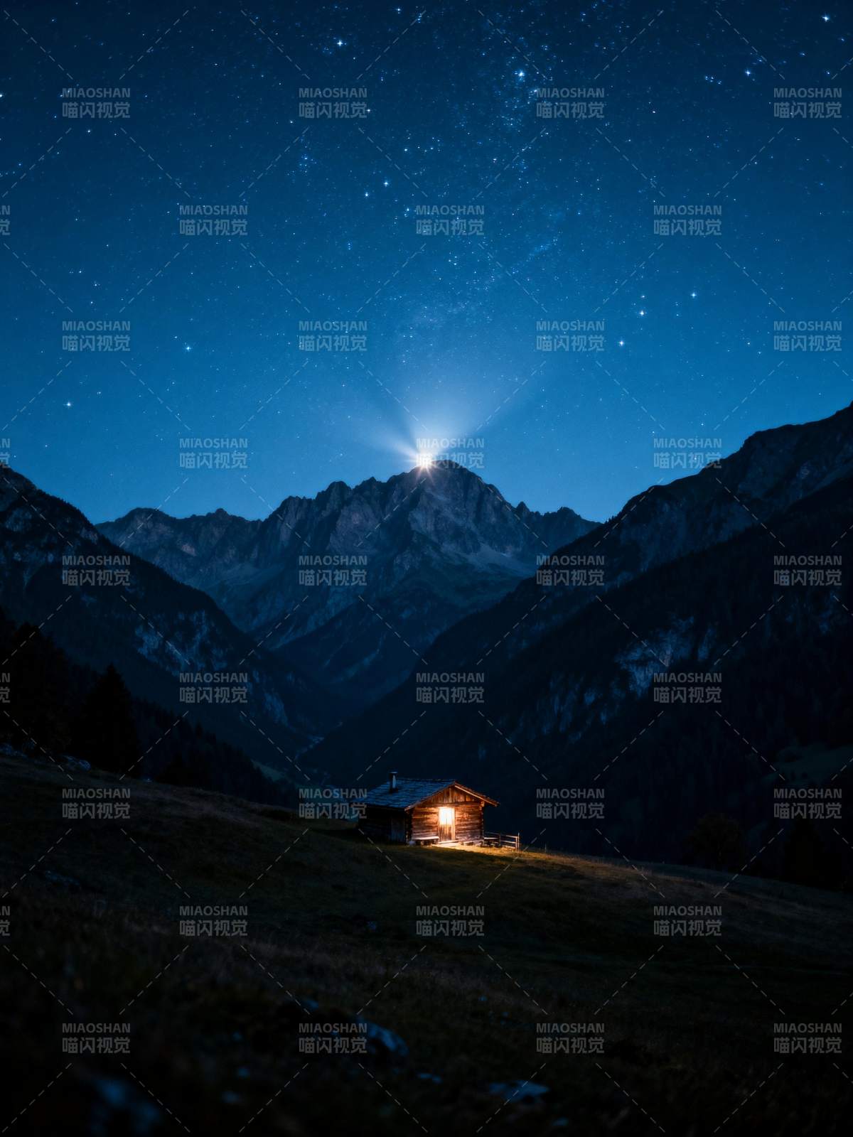 星夜山居图片