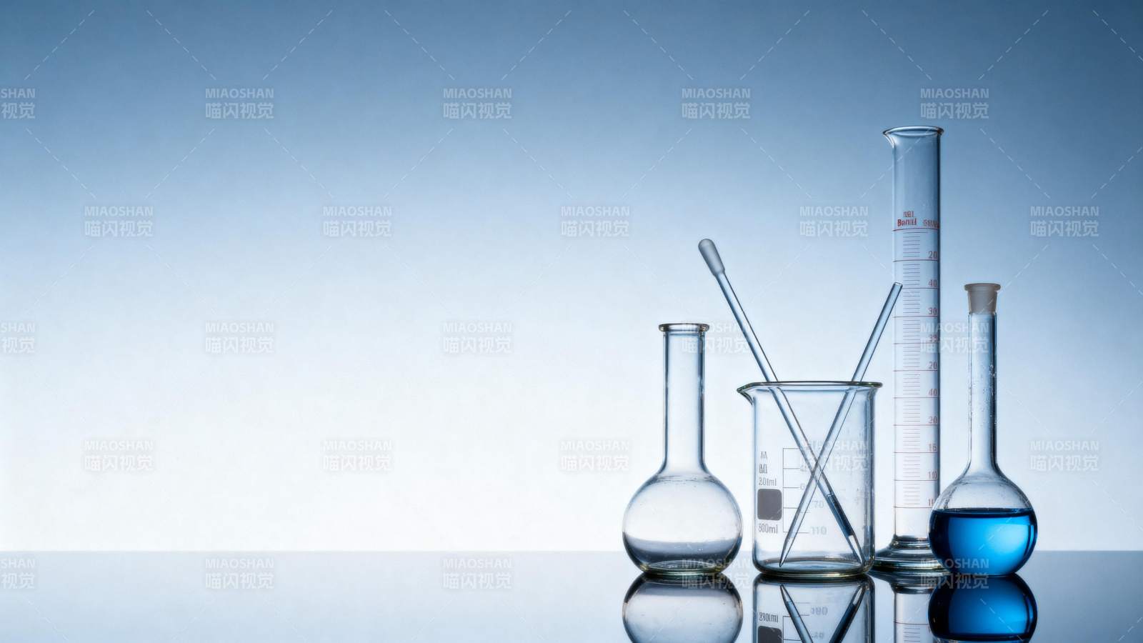 实验室玻璃器皿图片