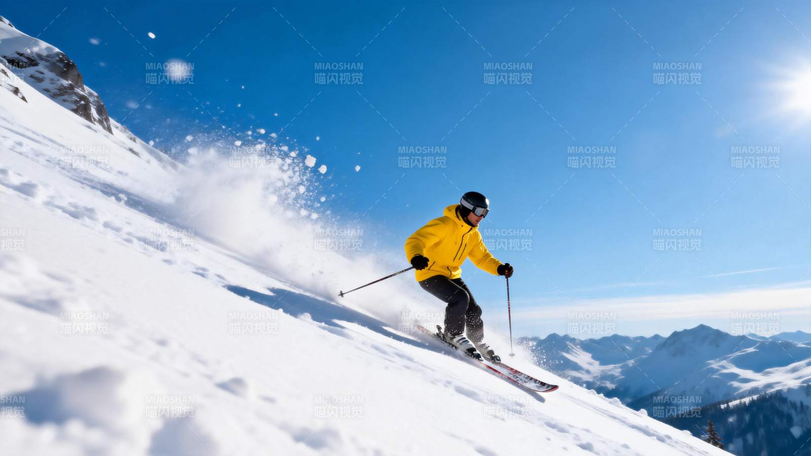 雪坡疾驰 尽享滑雪乐趣图片