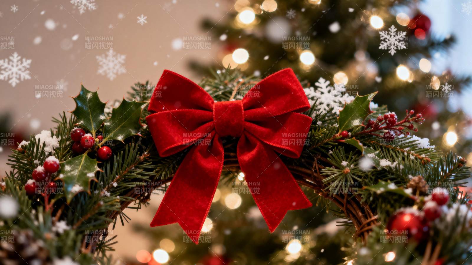 圣诞花环红结装饰图片