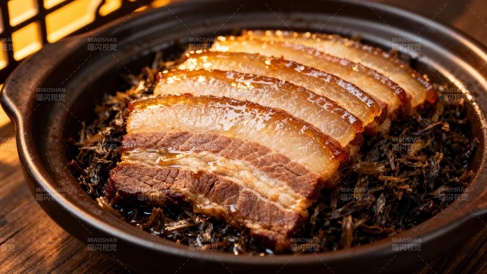 梅菜扣肉 色泽诱人图片