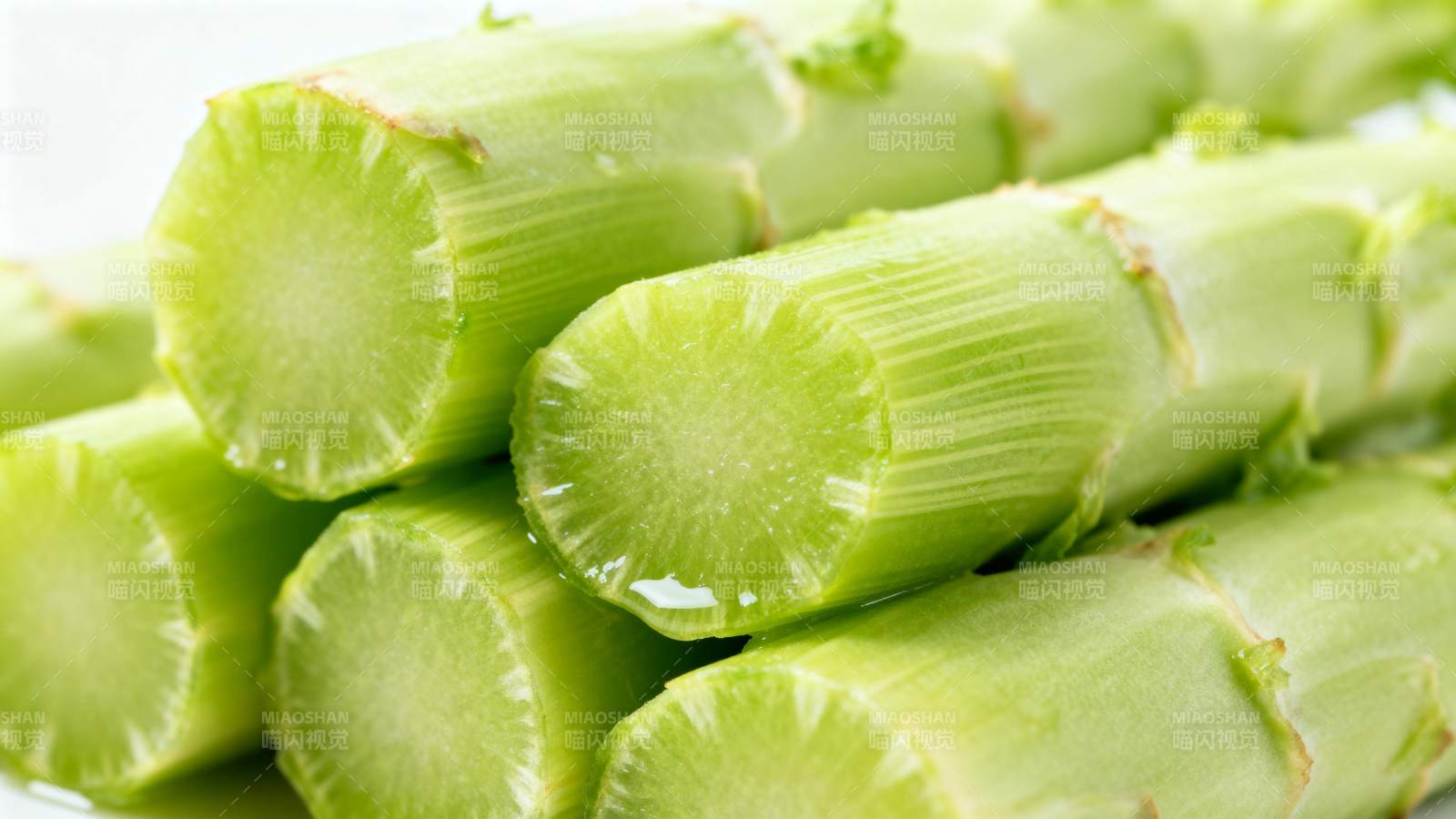 新鲜甘蔗特写图片