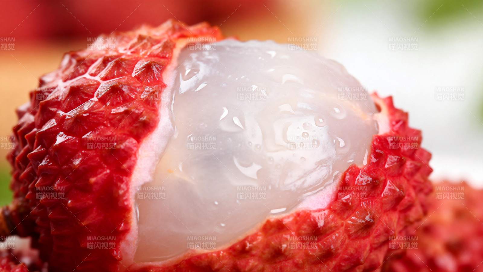 鲜嫩荔枝特写图片