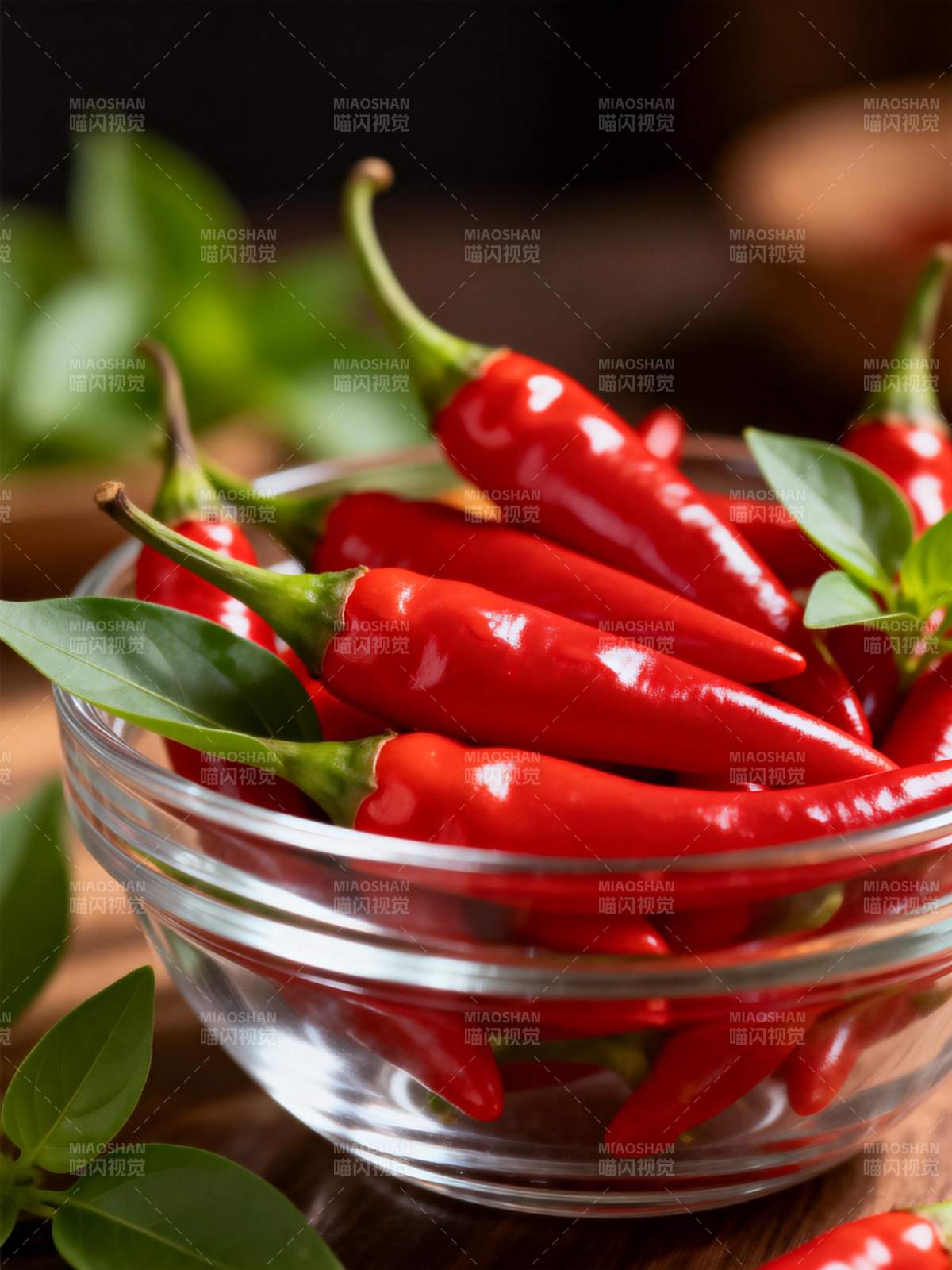 红椒鲜亮诱人图片