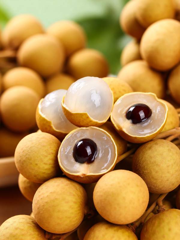 龙眼鲜果特写图片