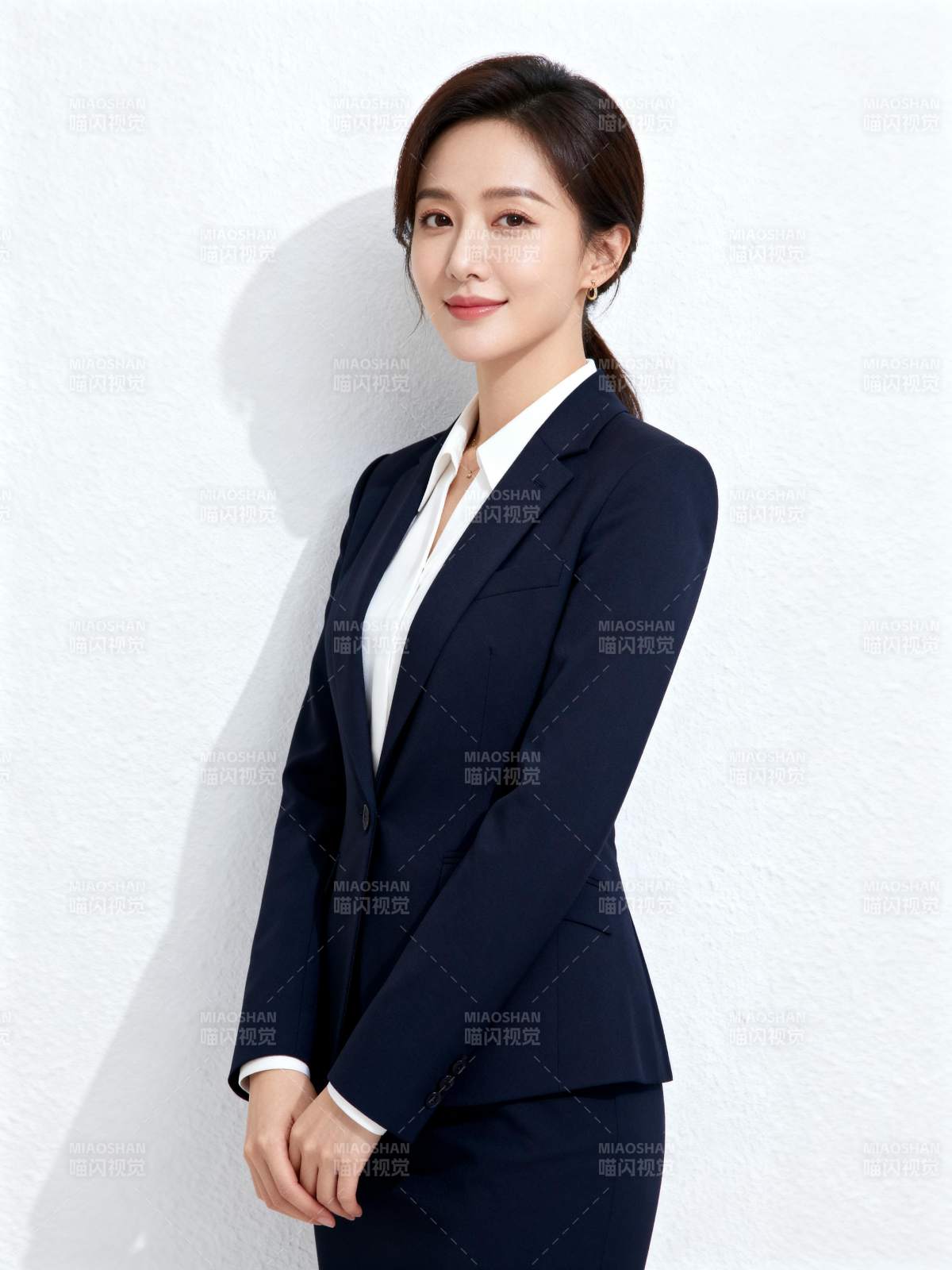 优雅职业女性风采图片