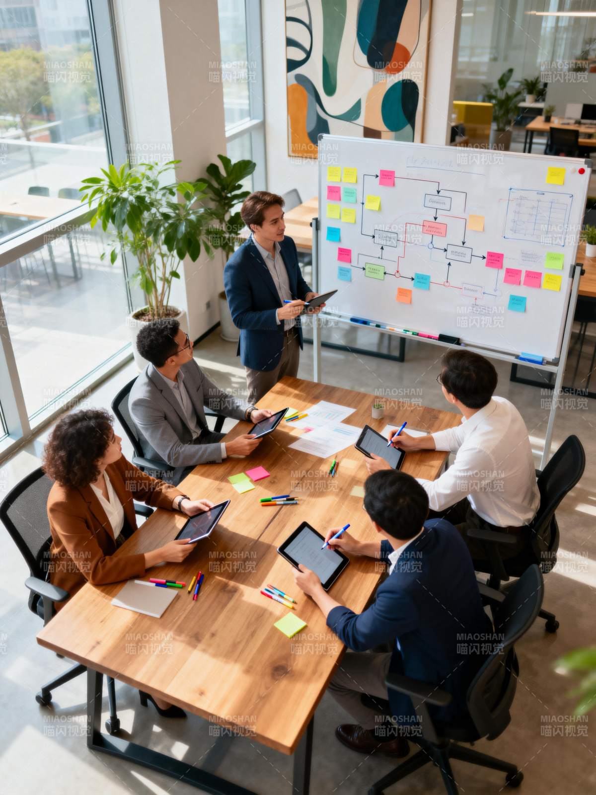 团队协作会议现场图片