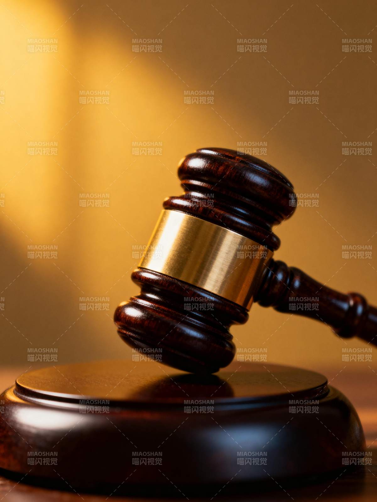 法槌定音图片