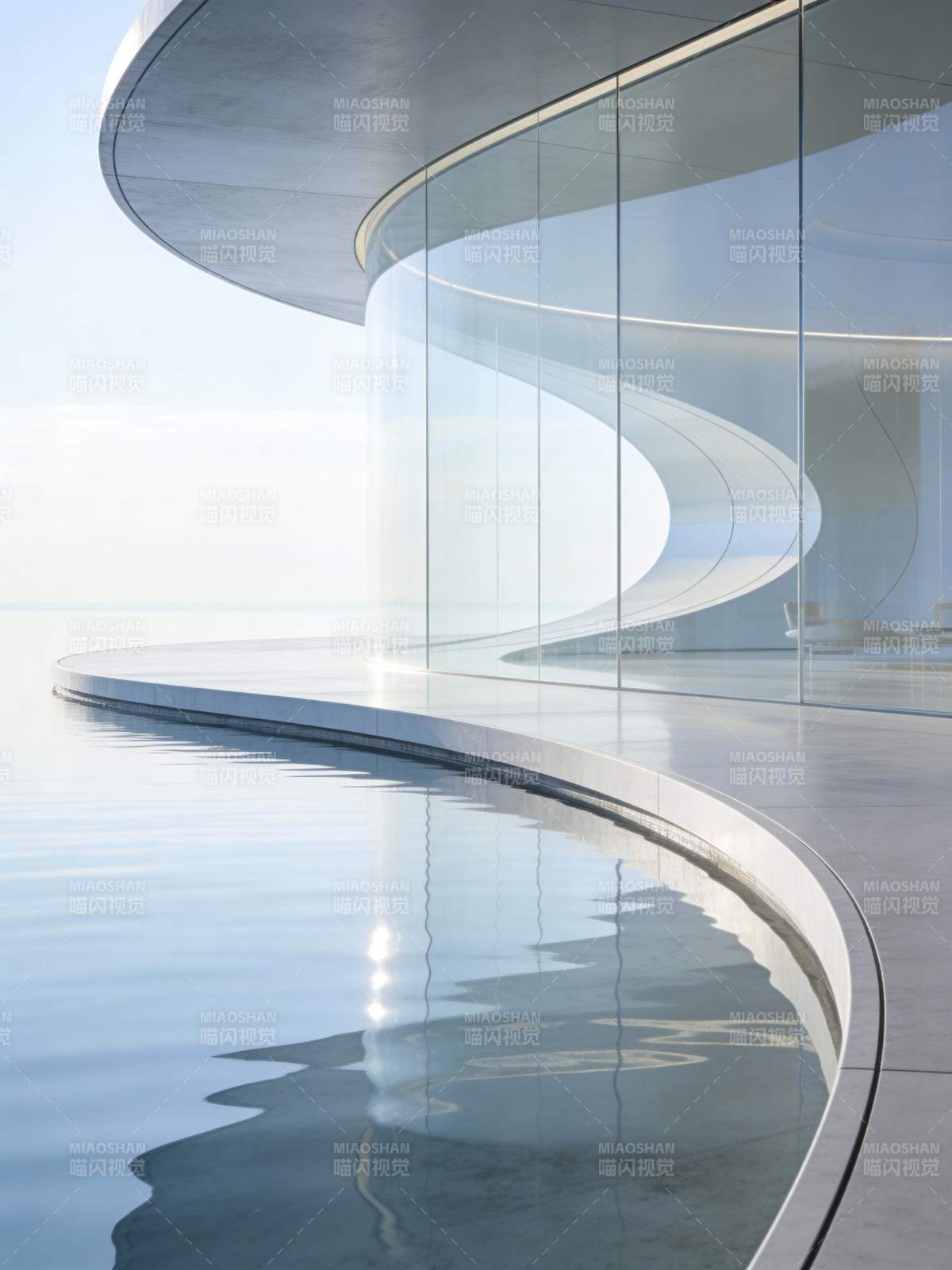 曲面玻璃建筑与水景图片