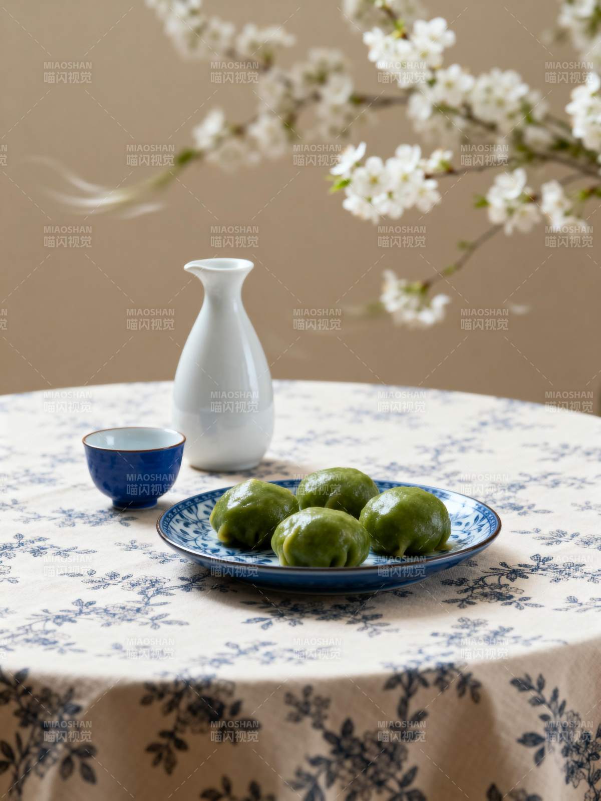 青团春意浓图片