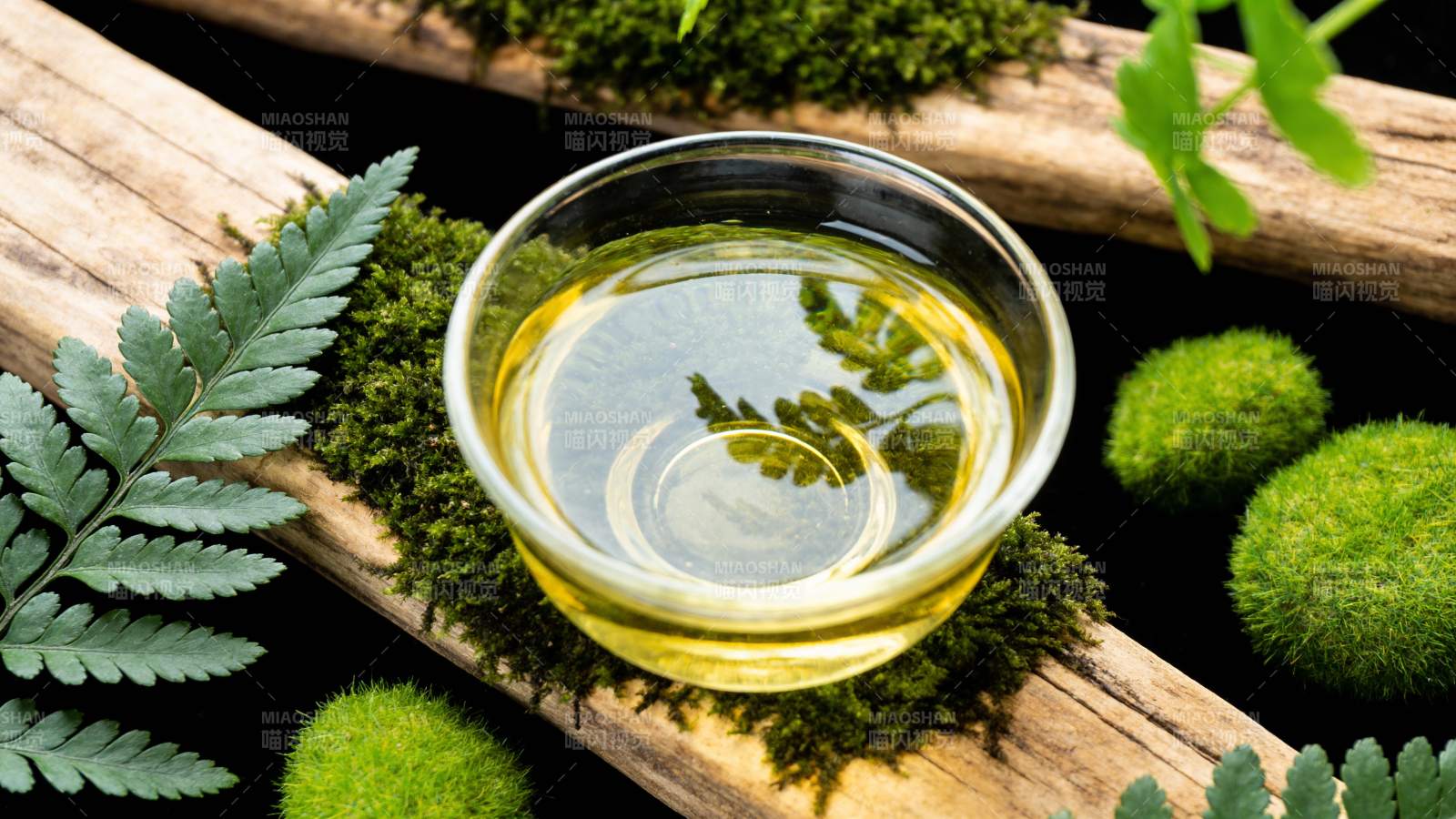 草本精油静谧之美图片