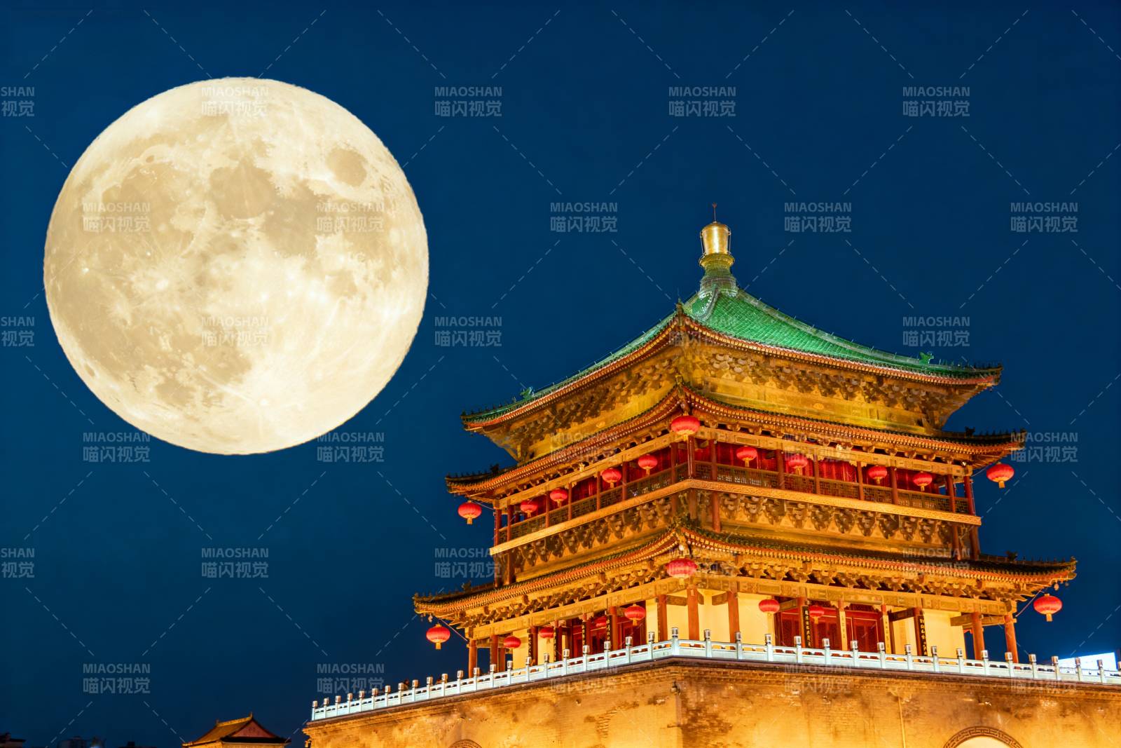 明月照古塔图片