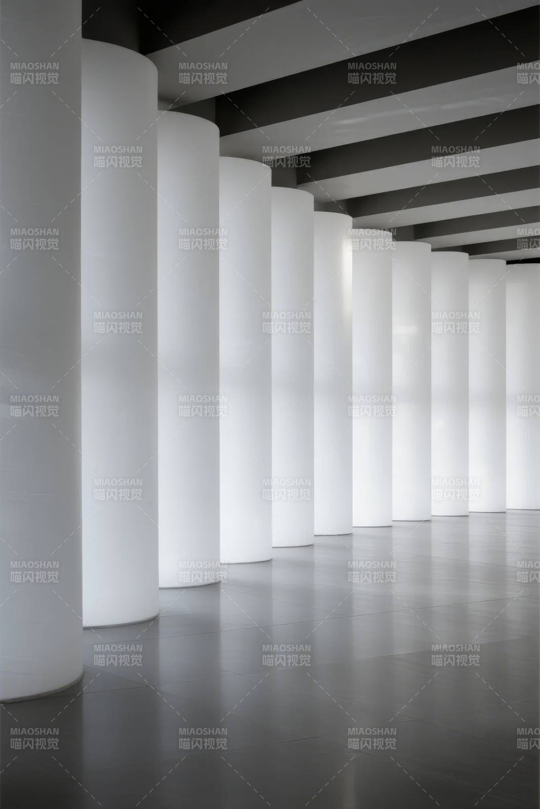 光影柱廊图片