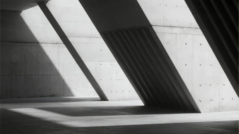 光影交错的建筑角落图片