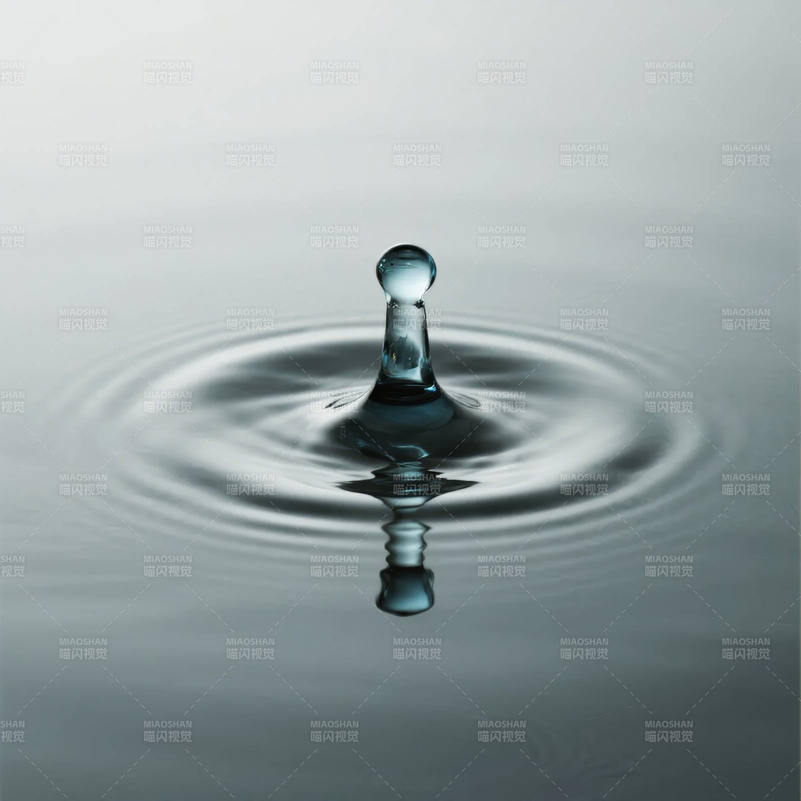 水滴涟漪图片