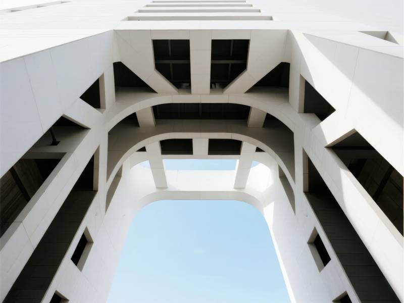 现代建筑的几何之美图片