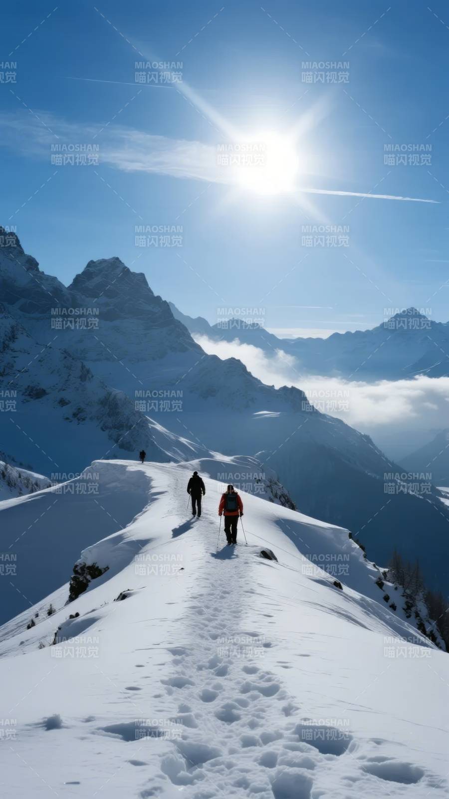 雪峰登顶之路图片