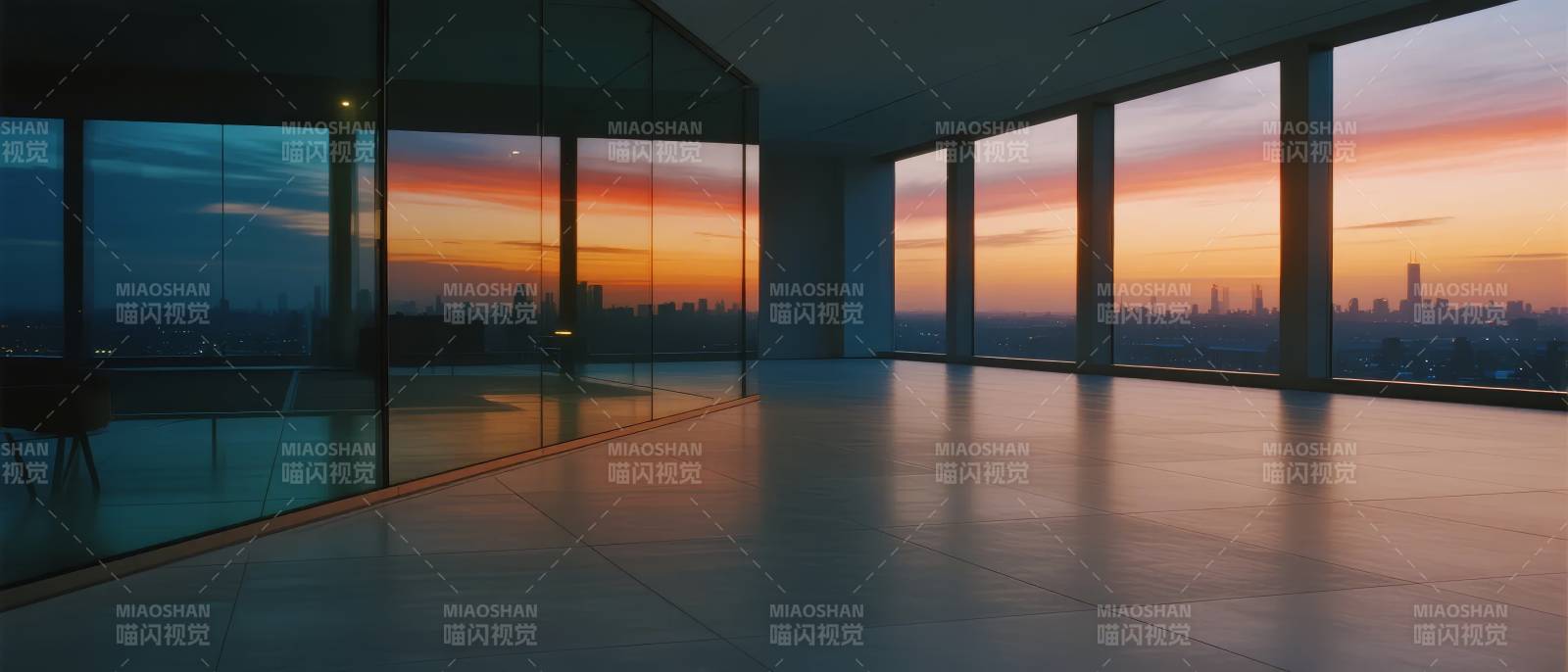 暮色中的城市天际线图片