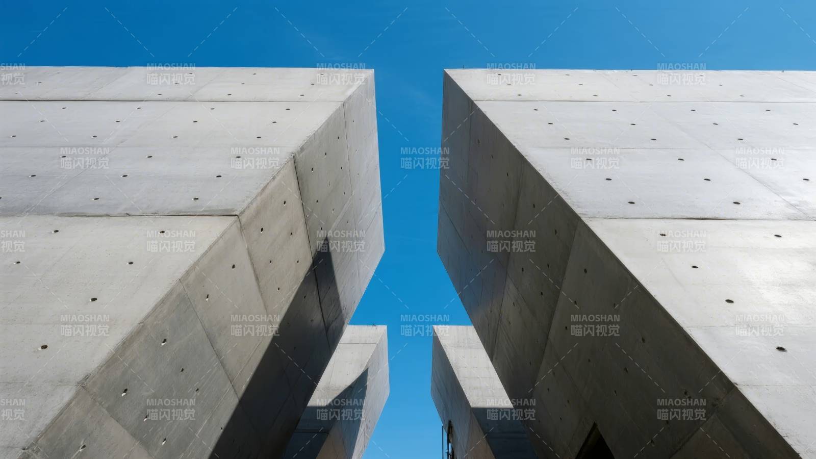 现代建筑的几何之美图片