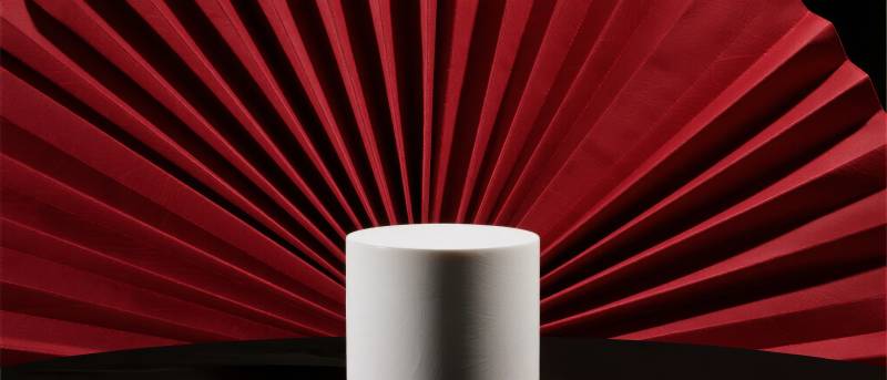 红扇白柱静谧图图片