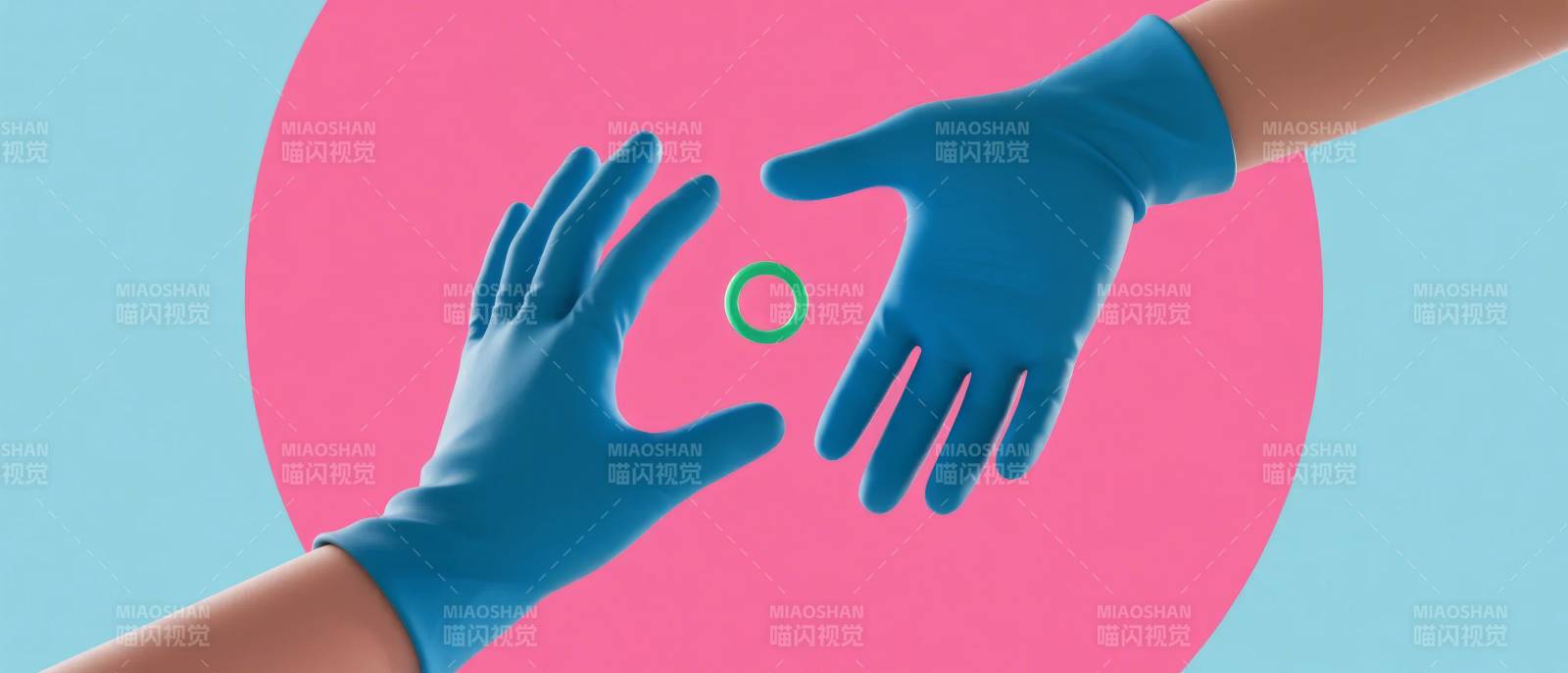 手套托起绿色环图片