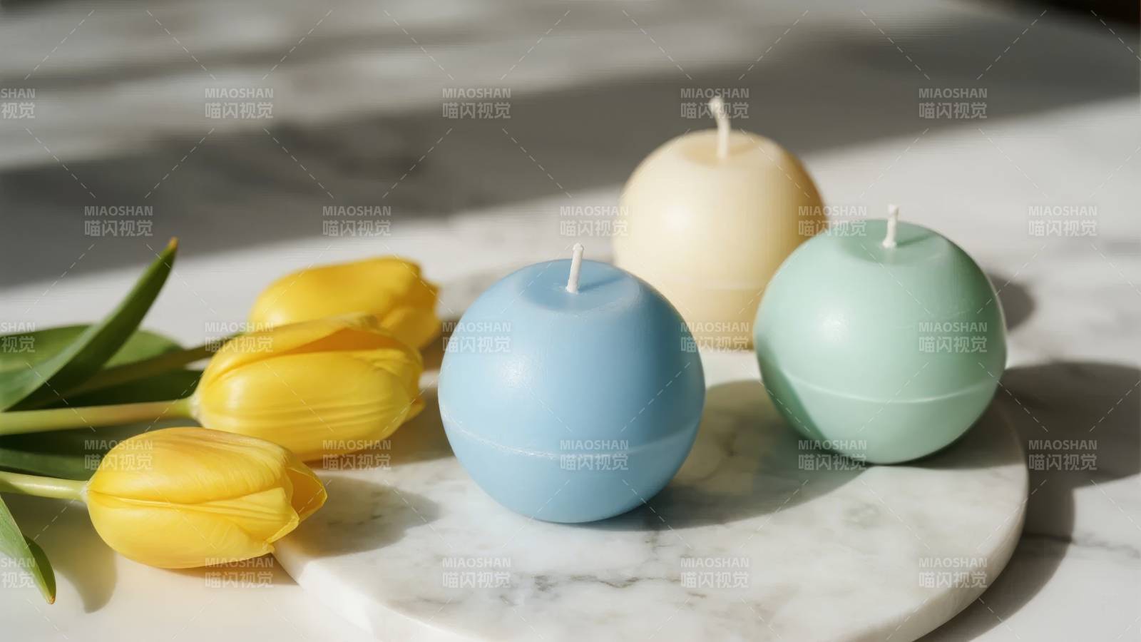 香薰蜡烛与郁金香图片