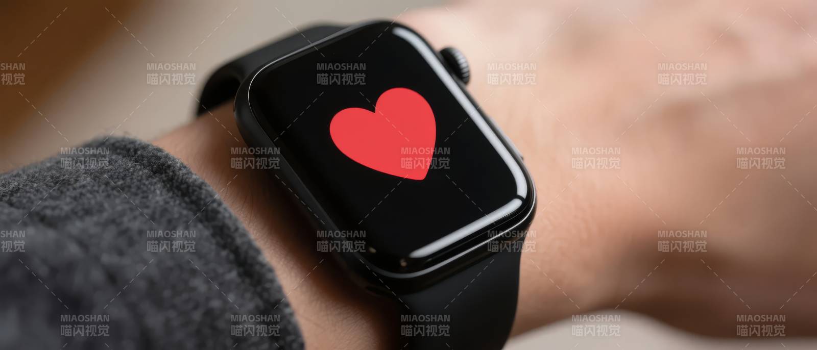 智能手表心形图案图片