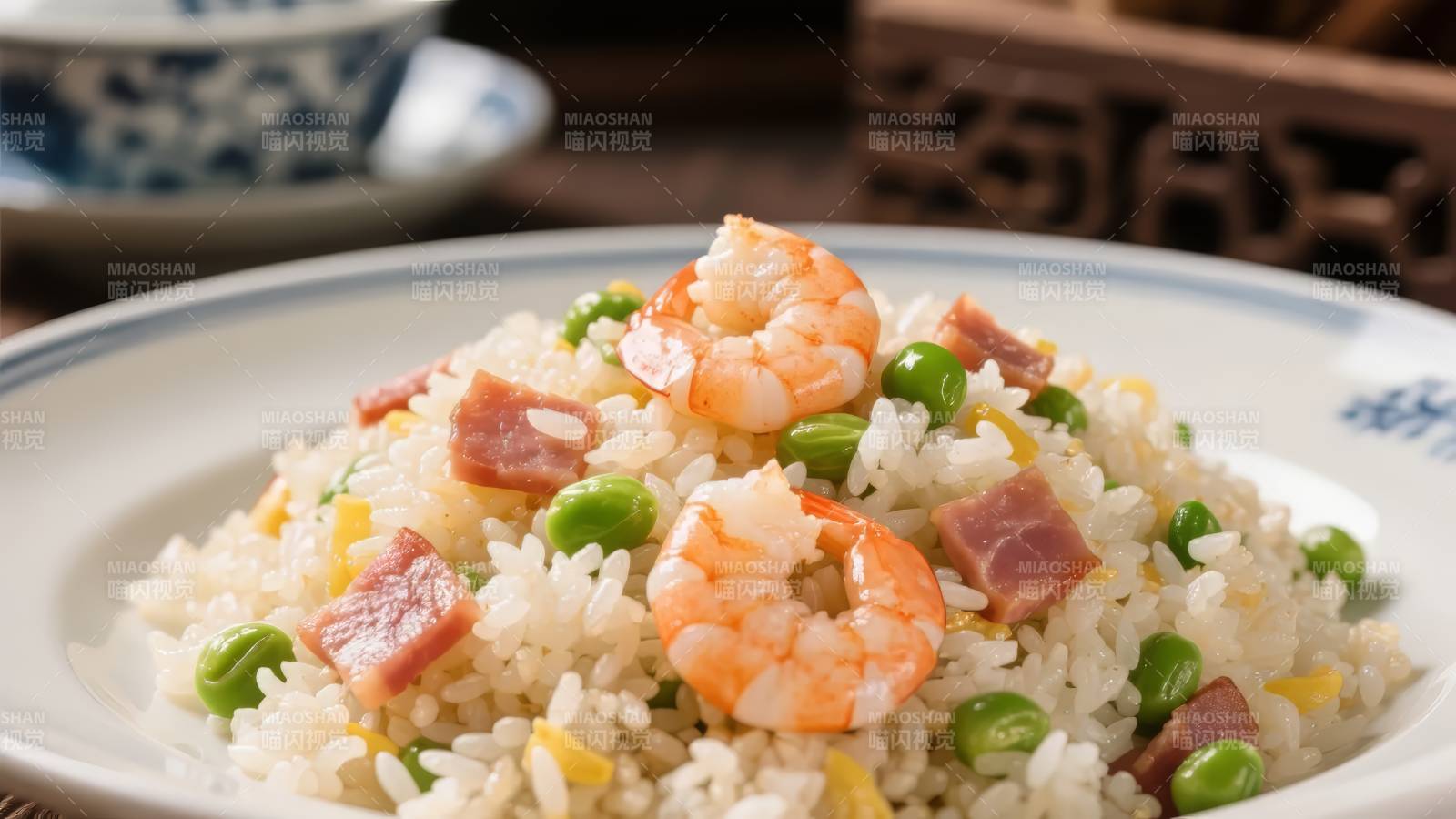 虾仁炒饭图片