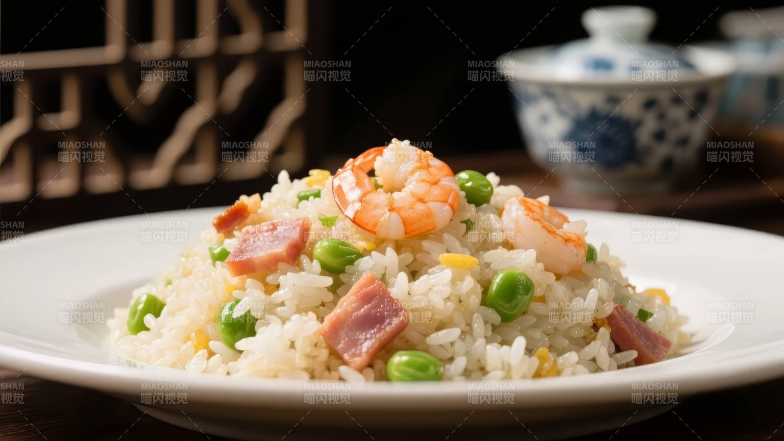 虾仁炒饭图片