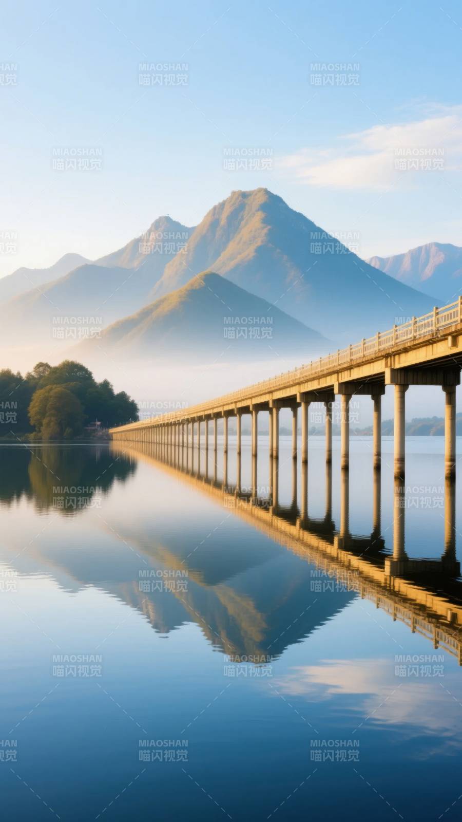 山水桥影 静谧如画图片