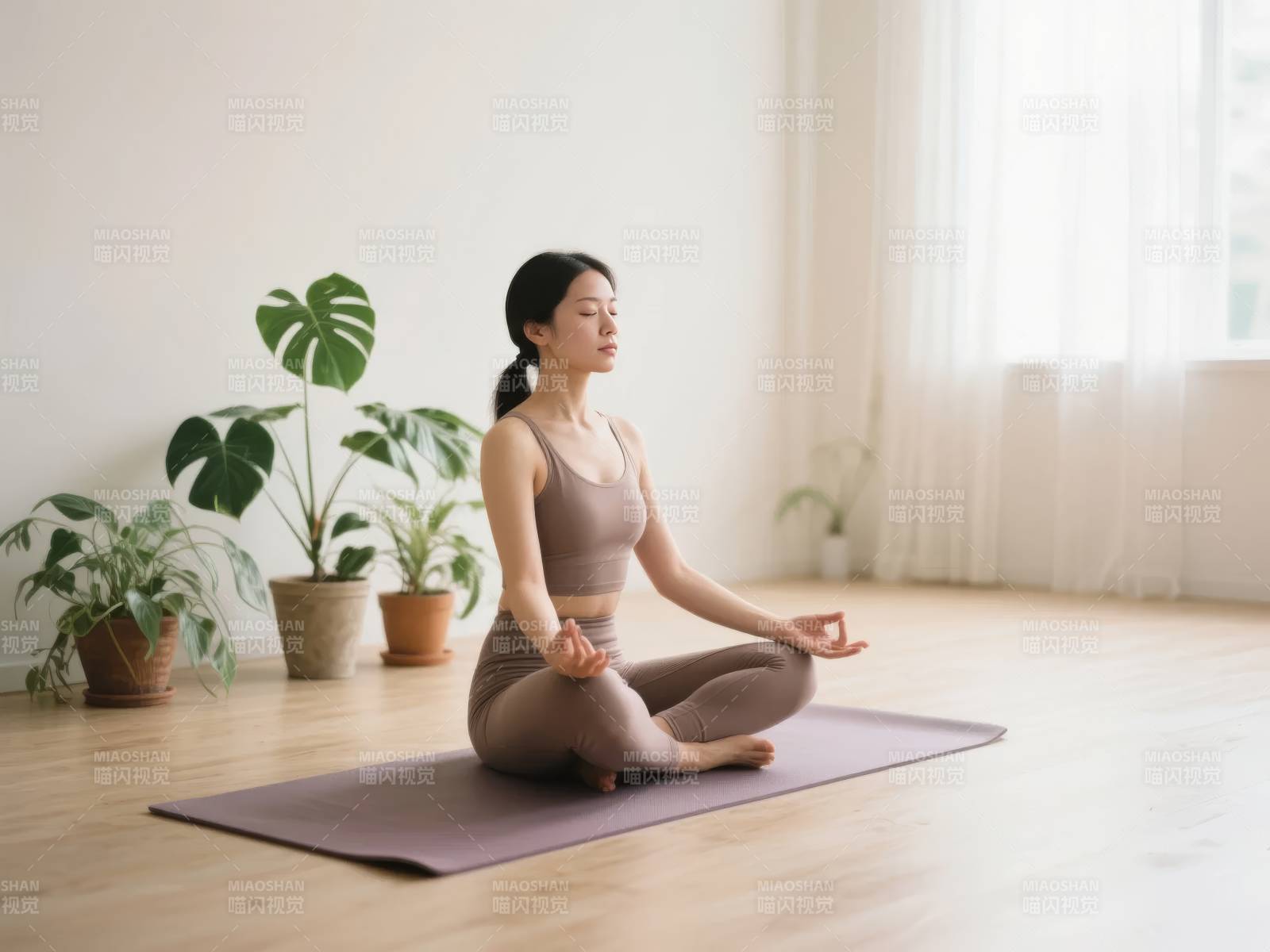 静坐冥想 心平气和图片