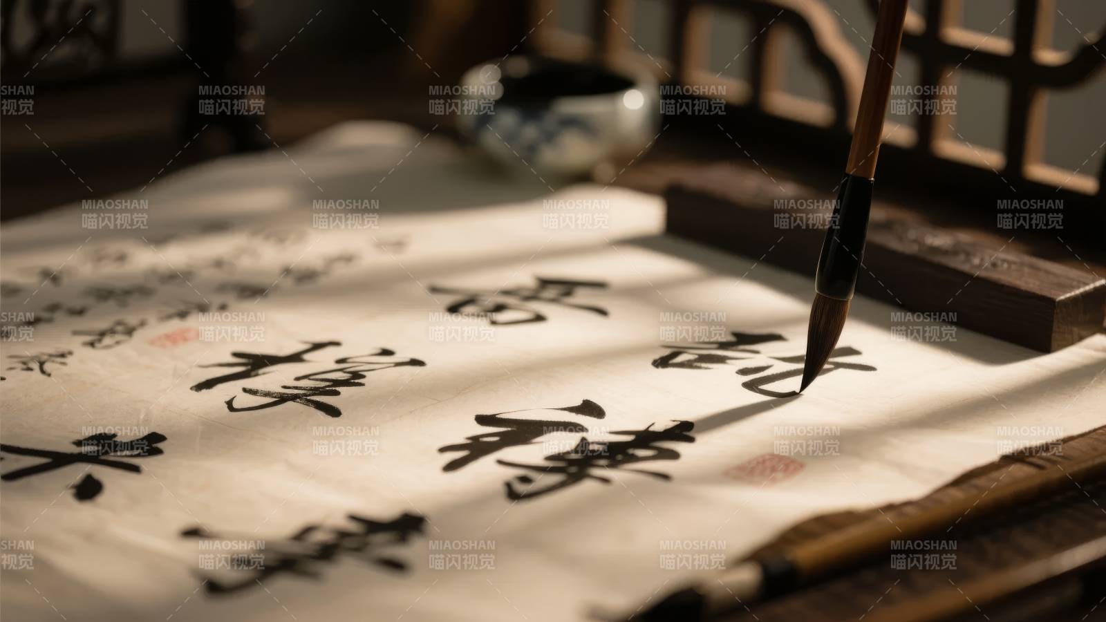 笔墨书香 静谧书写图片