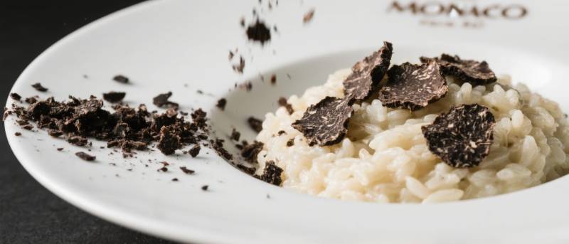 黑松露奶油饭图片