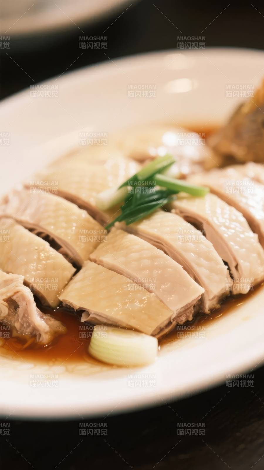 白切鸡 鲜嫩可口图片