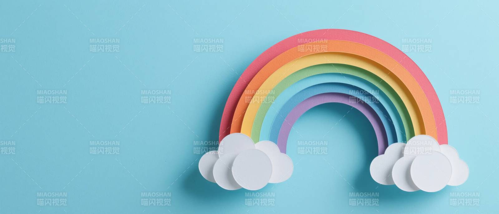 彩虹云朵纸艺图片