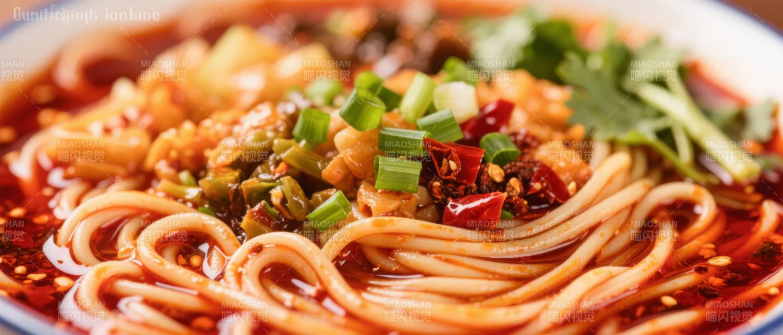麻辣拌面图片