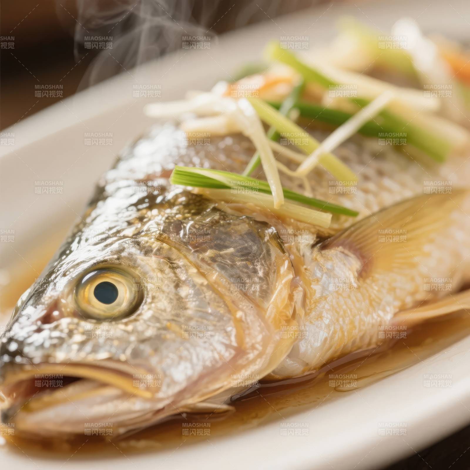 清蒸鱼 鲜嫩可口图片