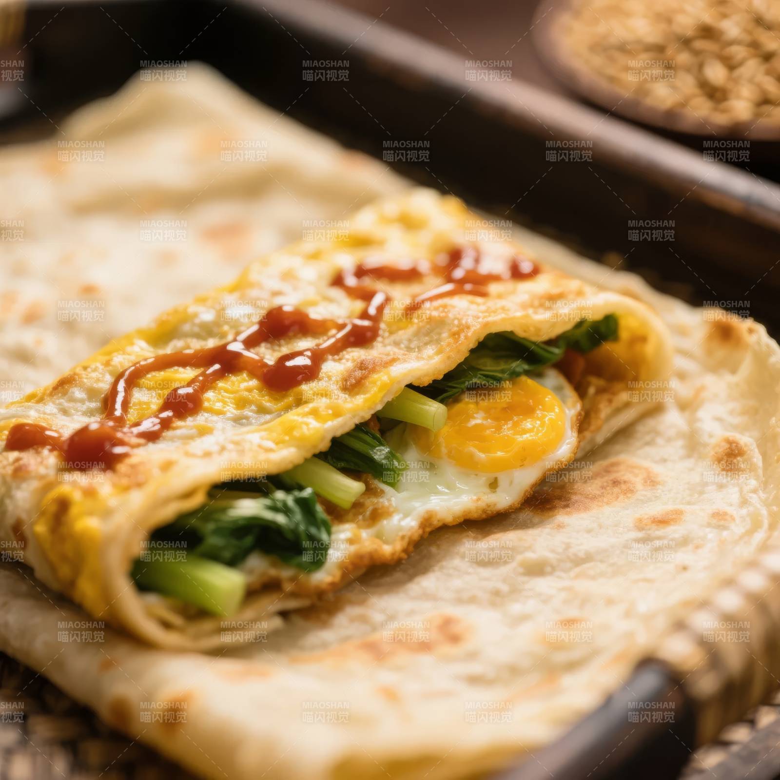 蛋饼卷菜 美味可口图片