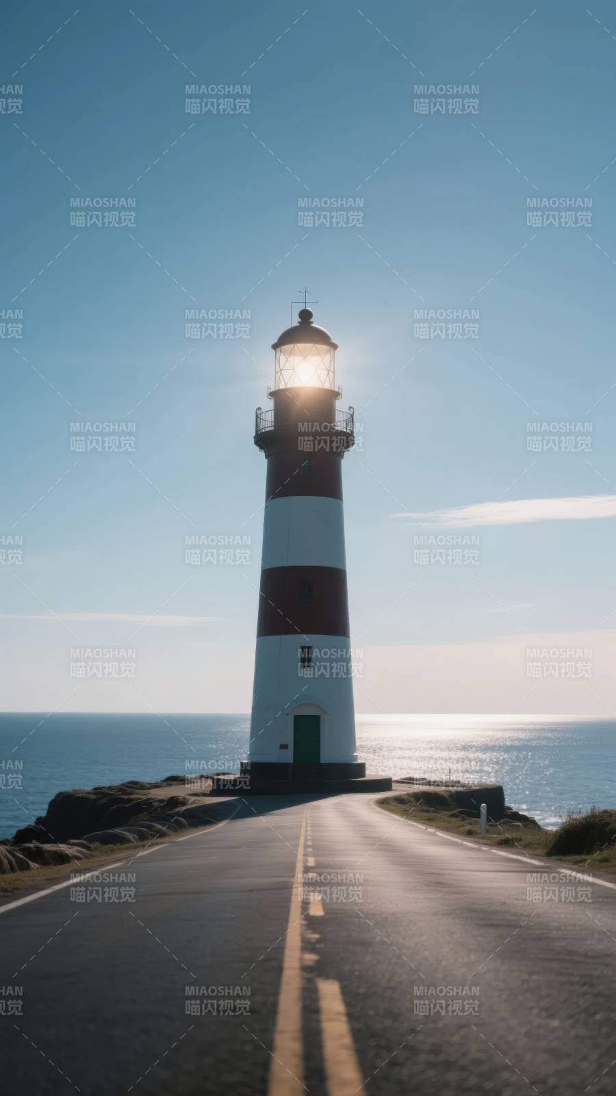 灯塔守望海天图片