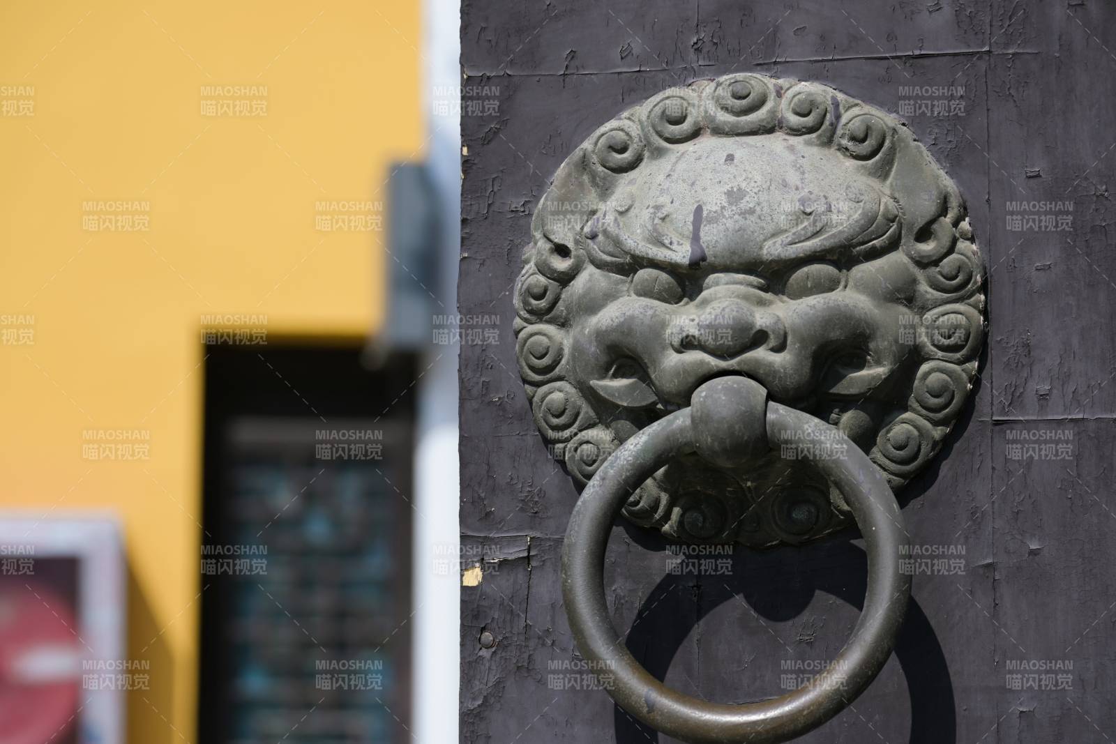 周王庙石狮门环图片