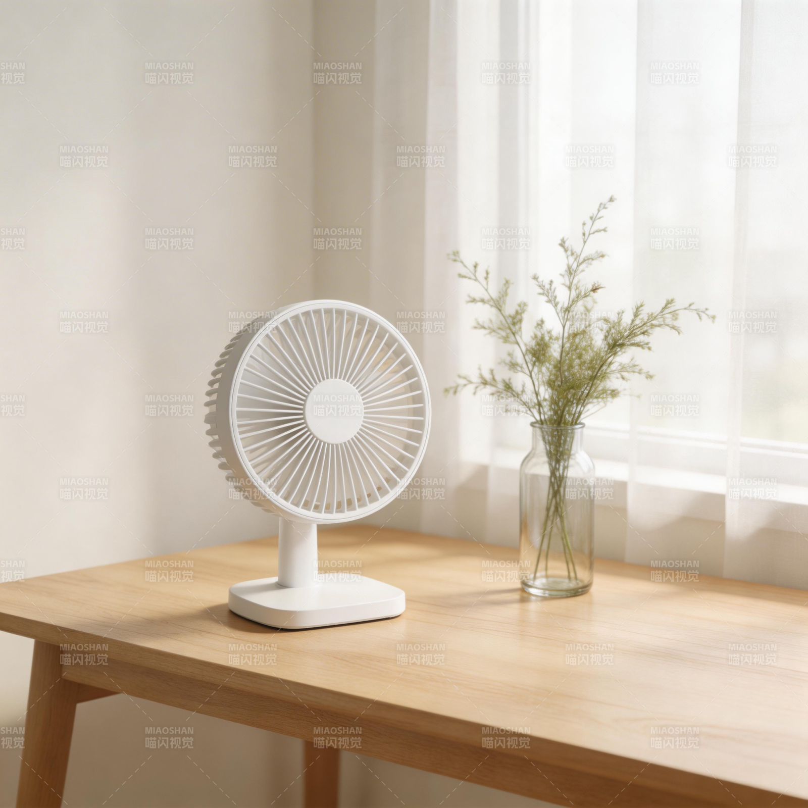 简约桌面小风扇图片
