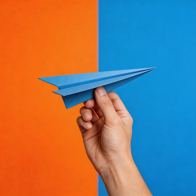 纸飞机飞翔图片