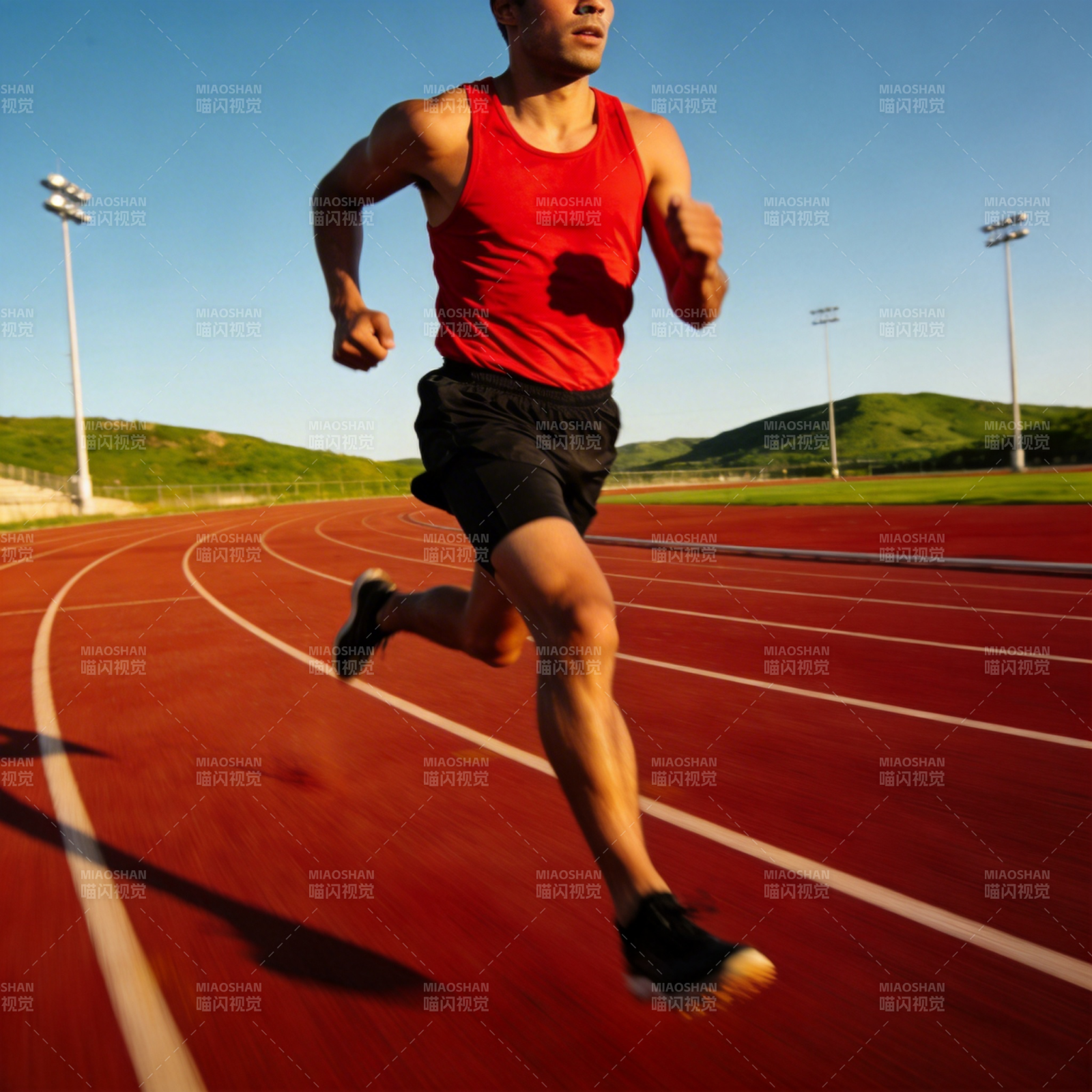 跑道上的冲刺瞬间图片
