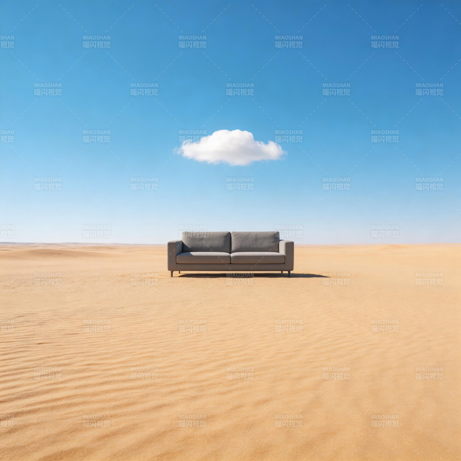 沙漠中的沙发图片