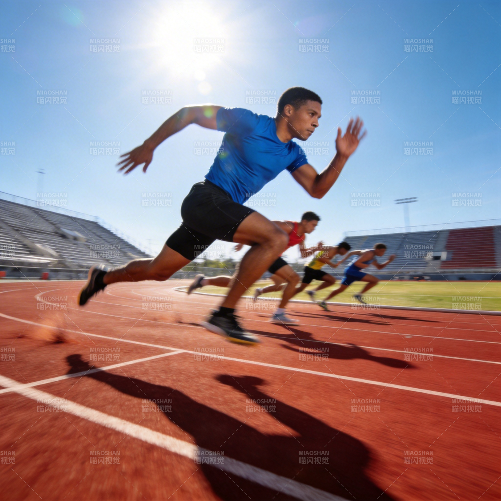 赛道上的速度对决图片